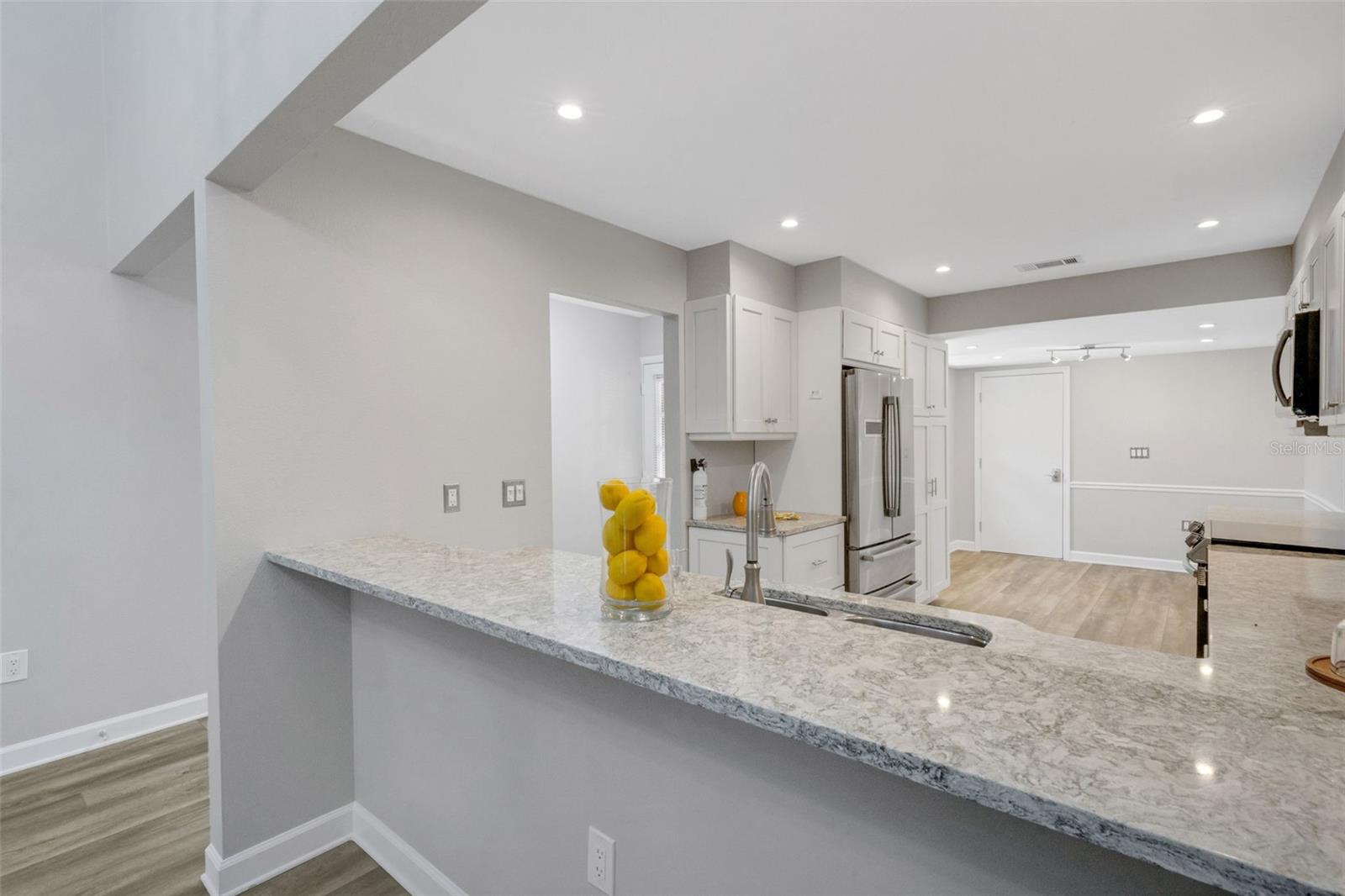 Image 46 of 68 For 4418 La Jolla Drive