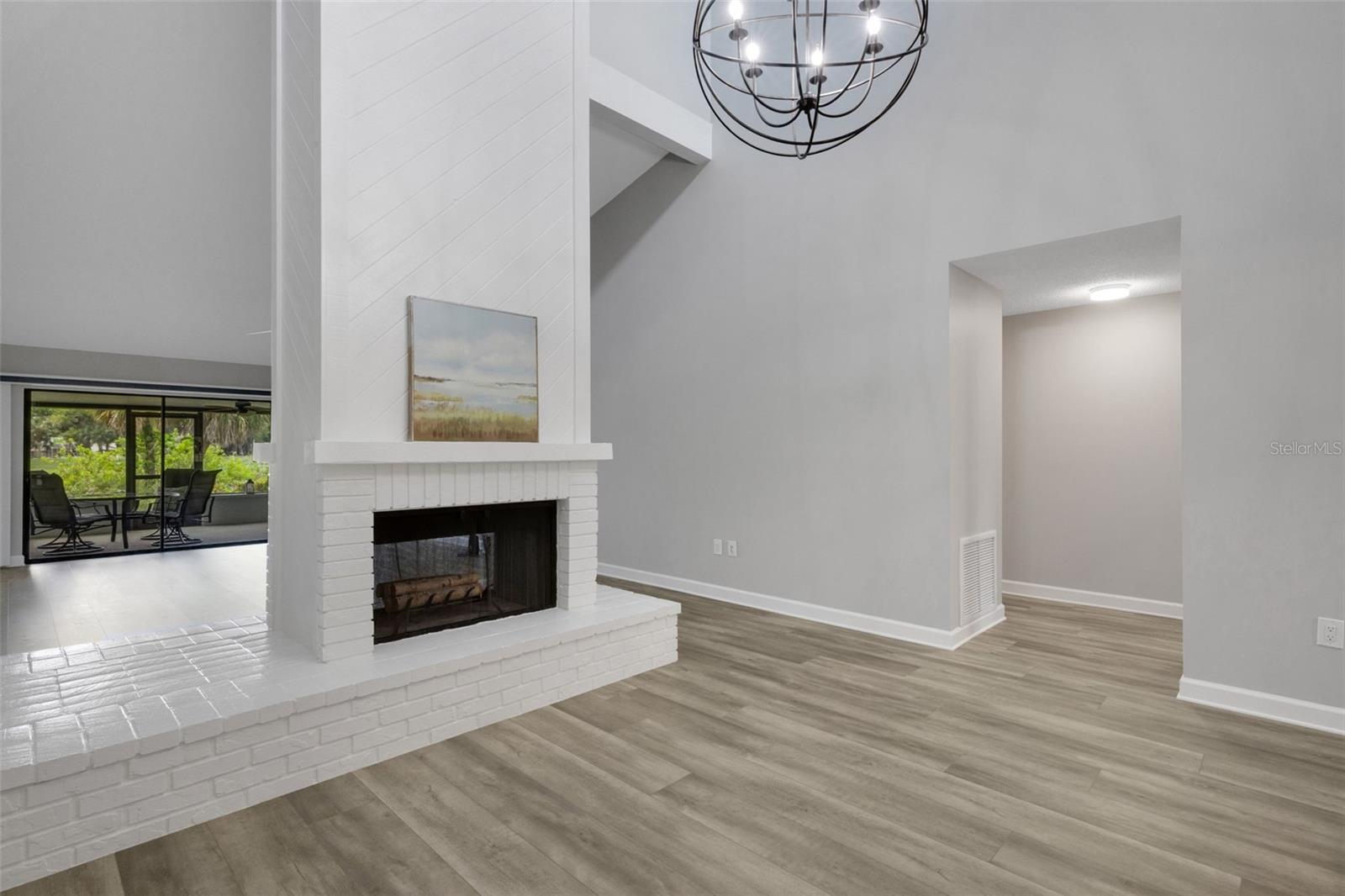 Image 47 of 68 For 4418 La Jolla Drive