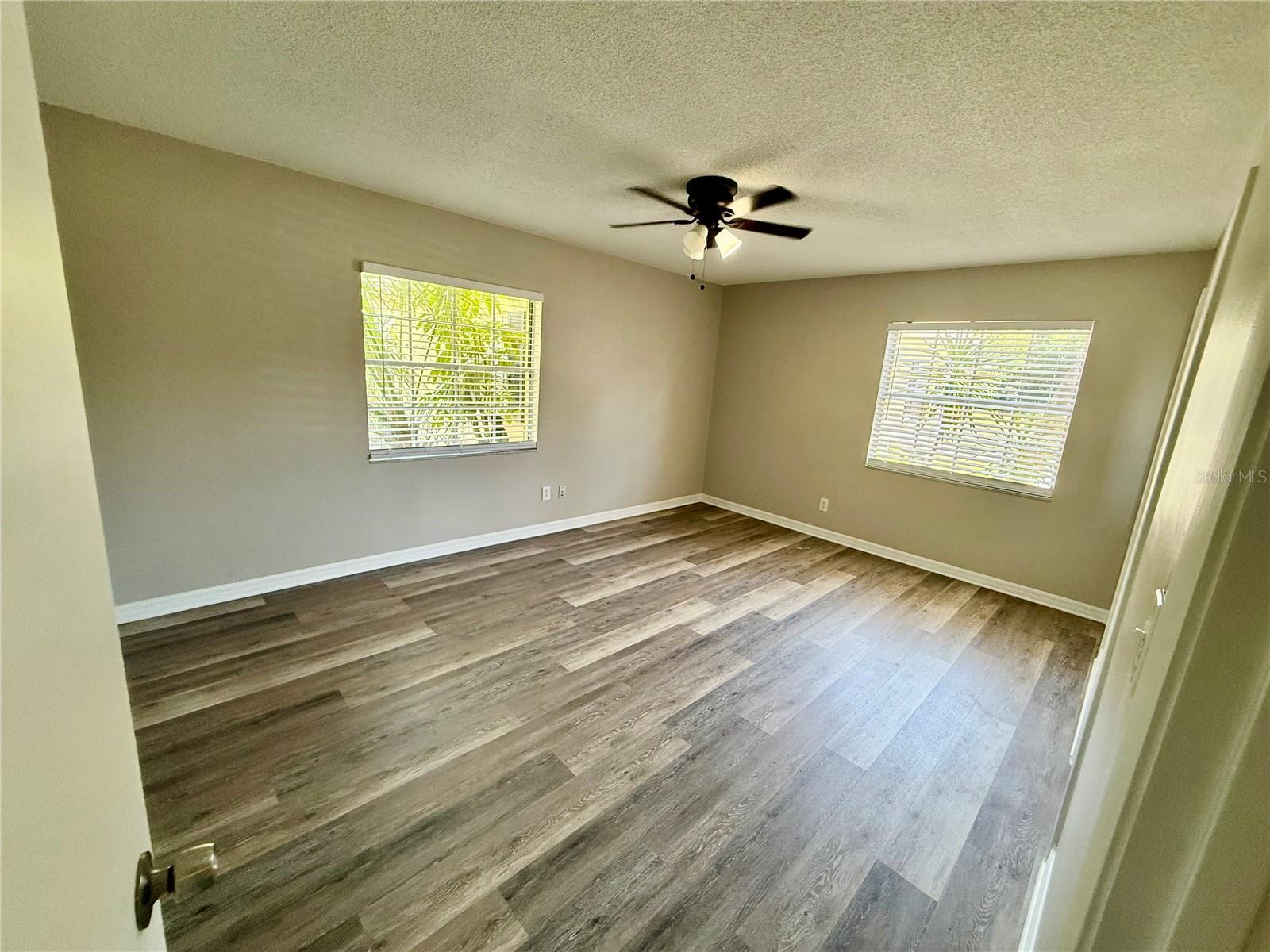 Image 17 of 28 For 2403 Aspinwall Street