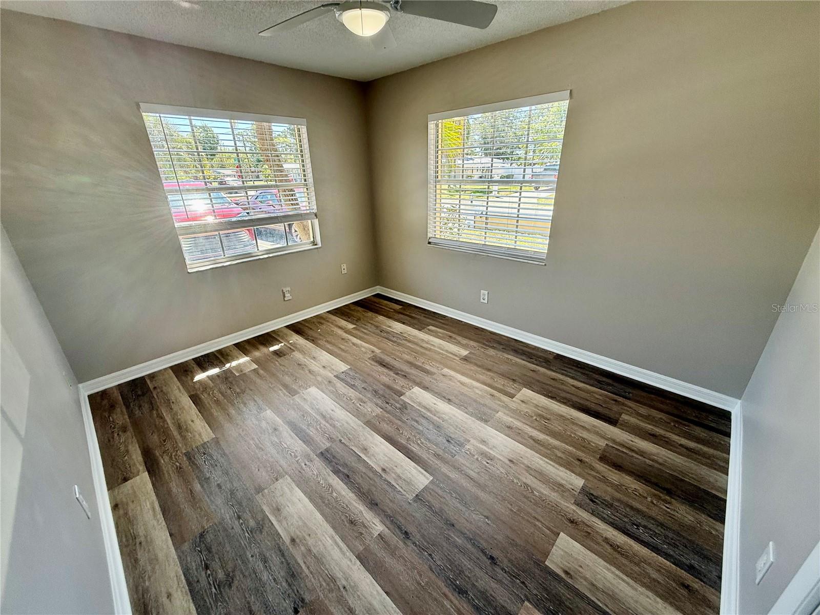 Image 24 of 28 For 2403 Aspinwall Street