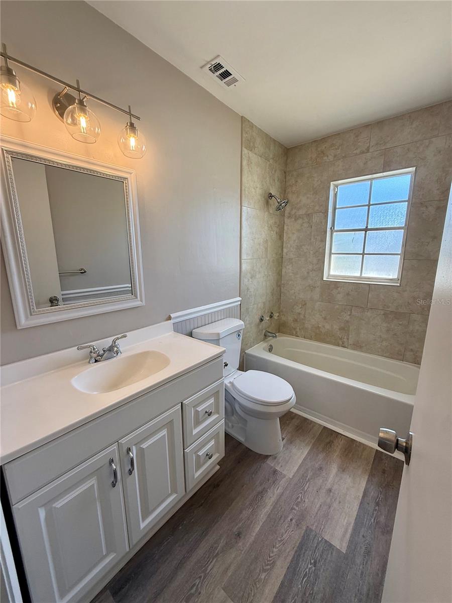 Image 27 of 28 For 2403 Aspinwall Street