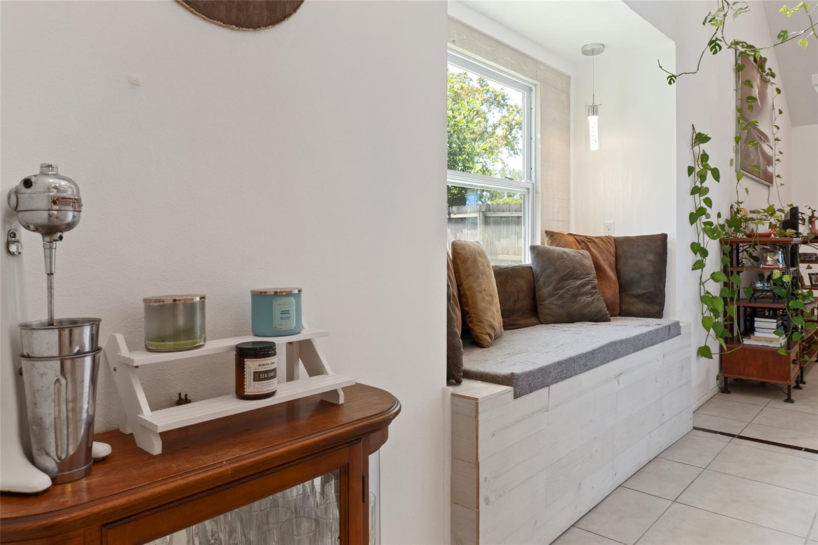 Image 25 of 54 For 7303 Manatee Street