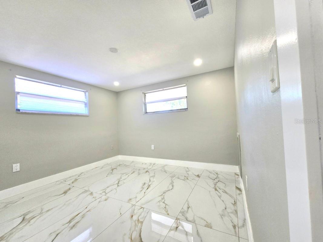 Image 11 of 15 For 7715 Cherrytree Lane