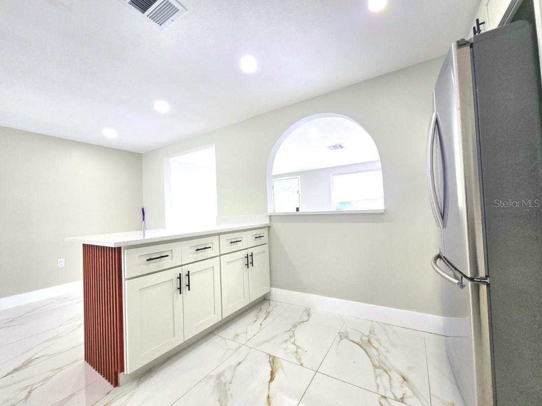 Image 7 of 15 For 7715 Cherrytree Lane