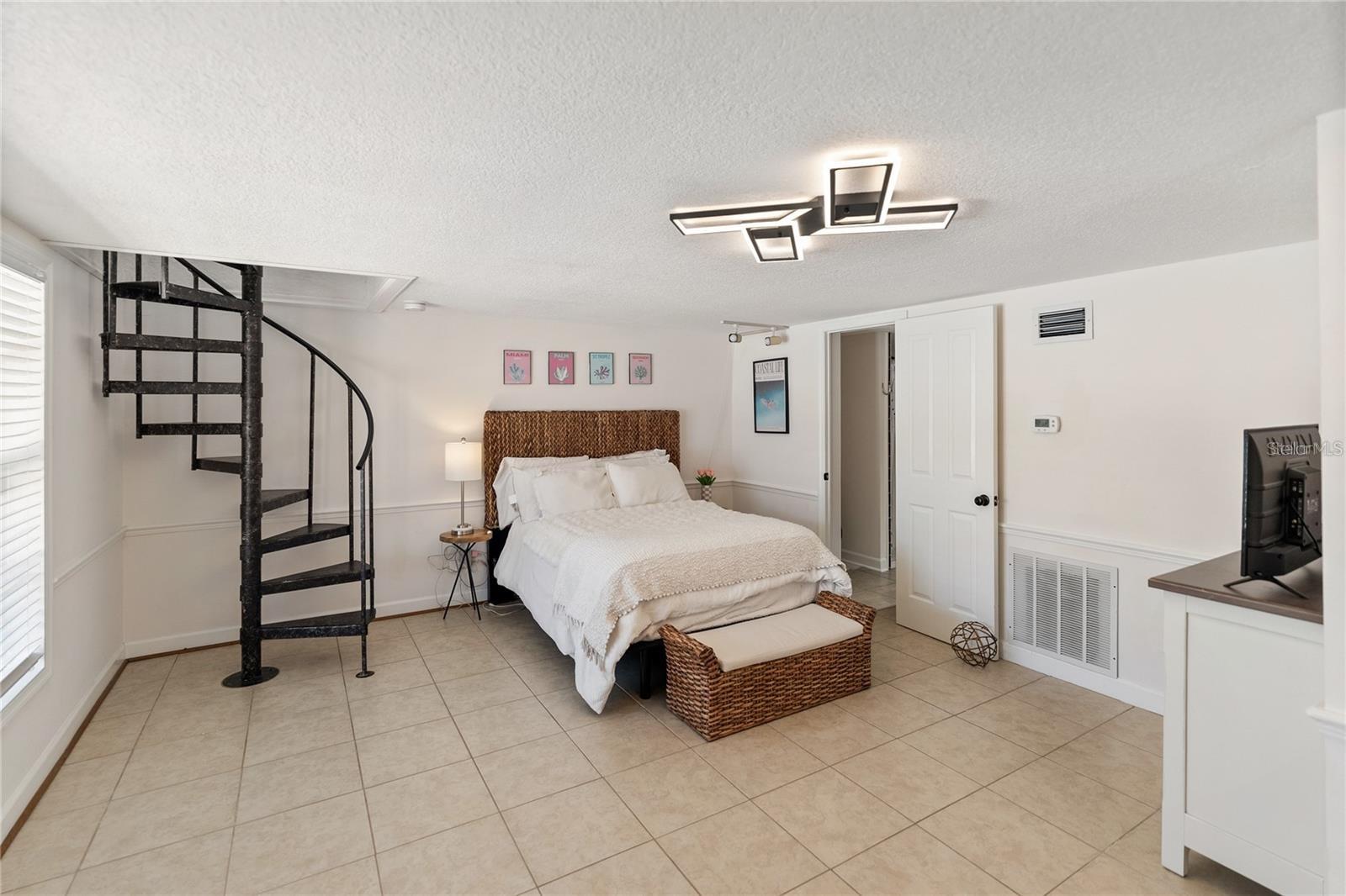 Image 50 of 74 For 861 Nectar Road