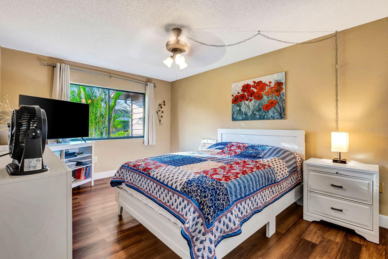 Image 18 of 45 For 2721 72nd Street Court W