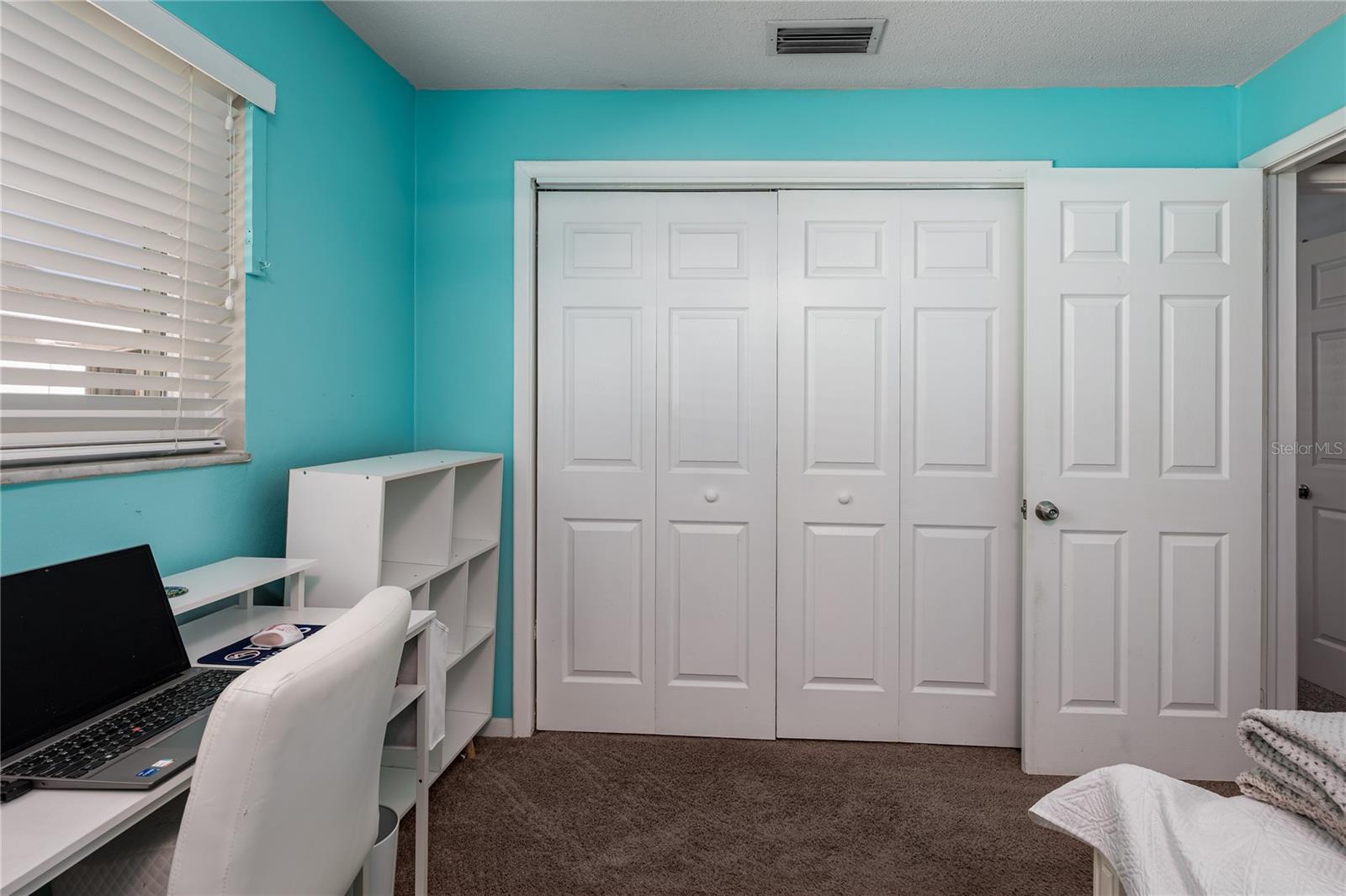 Image 17 of 33 For 6232 33rd Avenue N