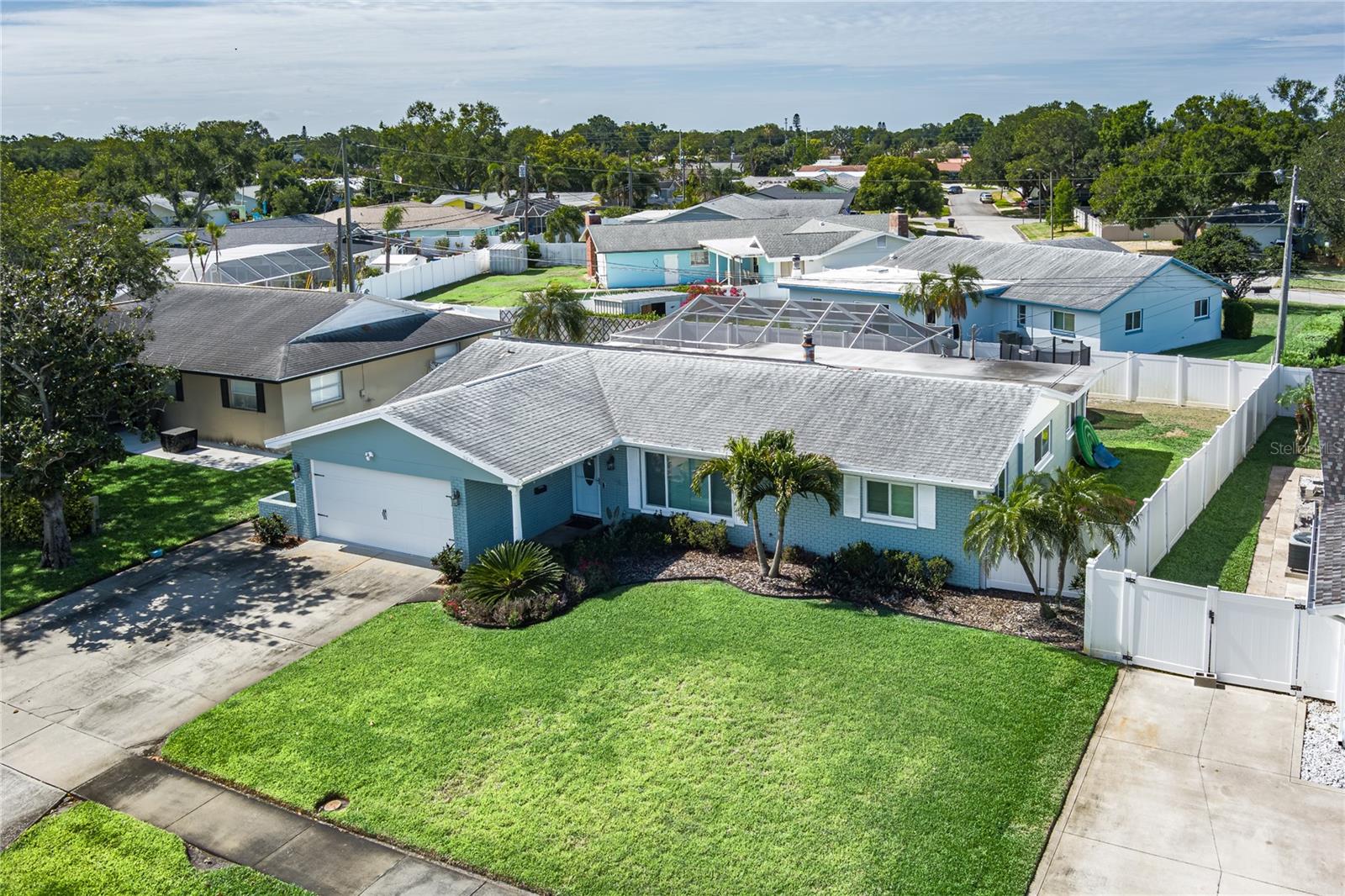 Image 25 of 33 For 6232 33rd Avenue N