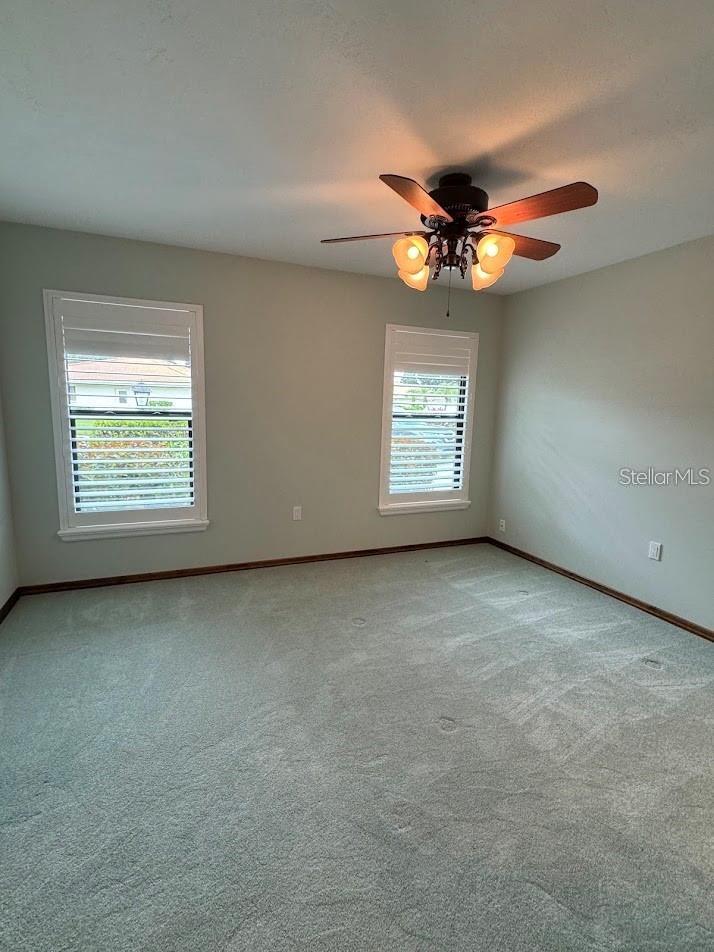 Image 28 of 57 For 5033 Vivienda Way 19