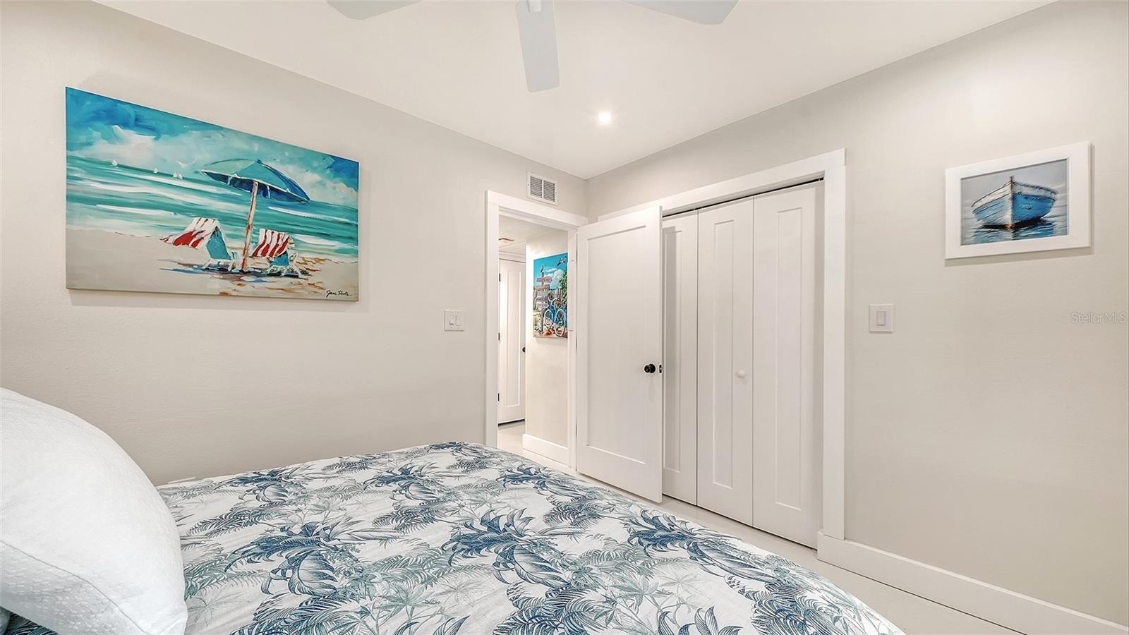 Image 17 of 46 For 771 John Ringling Boulevard 5