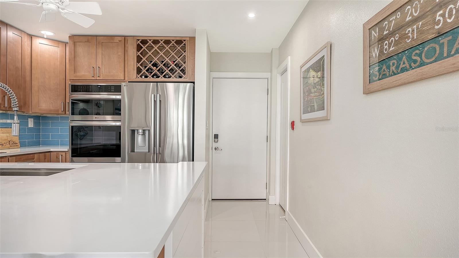 Image 20 of 46 For 771 John Ringling Boulevard 5