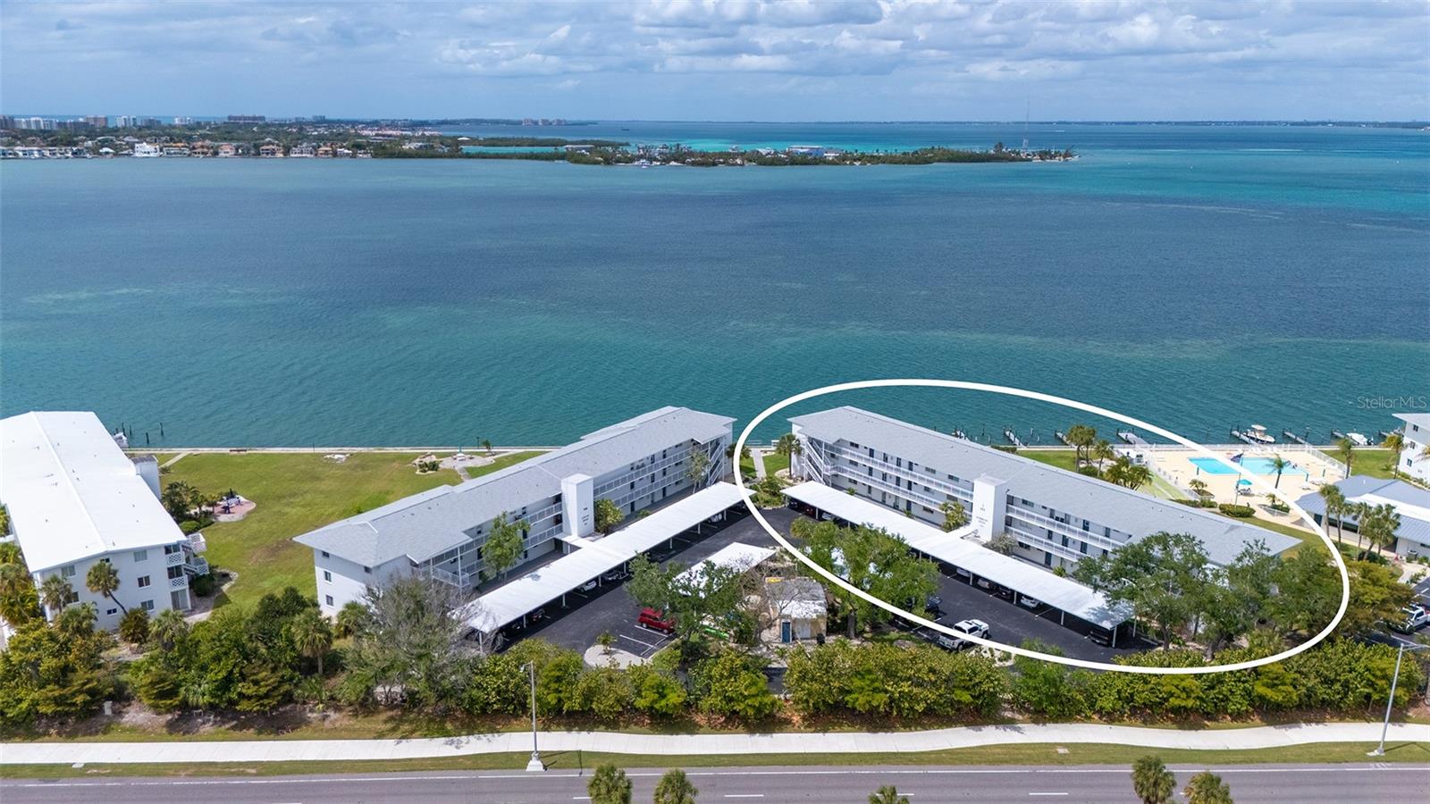 Image 22 of 46 For 771 John Ringling Boulevard 5