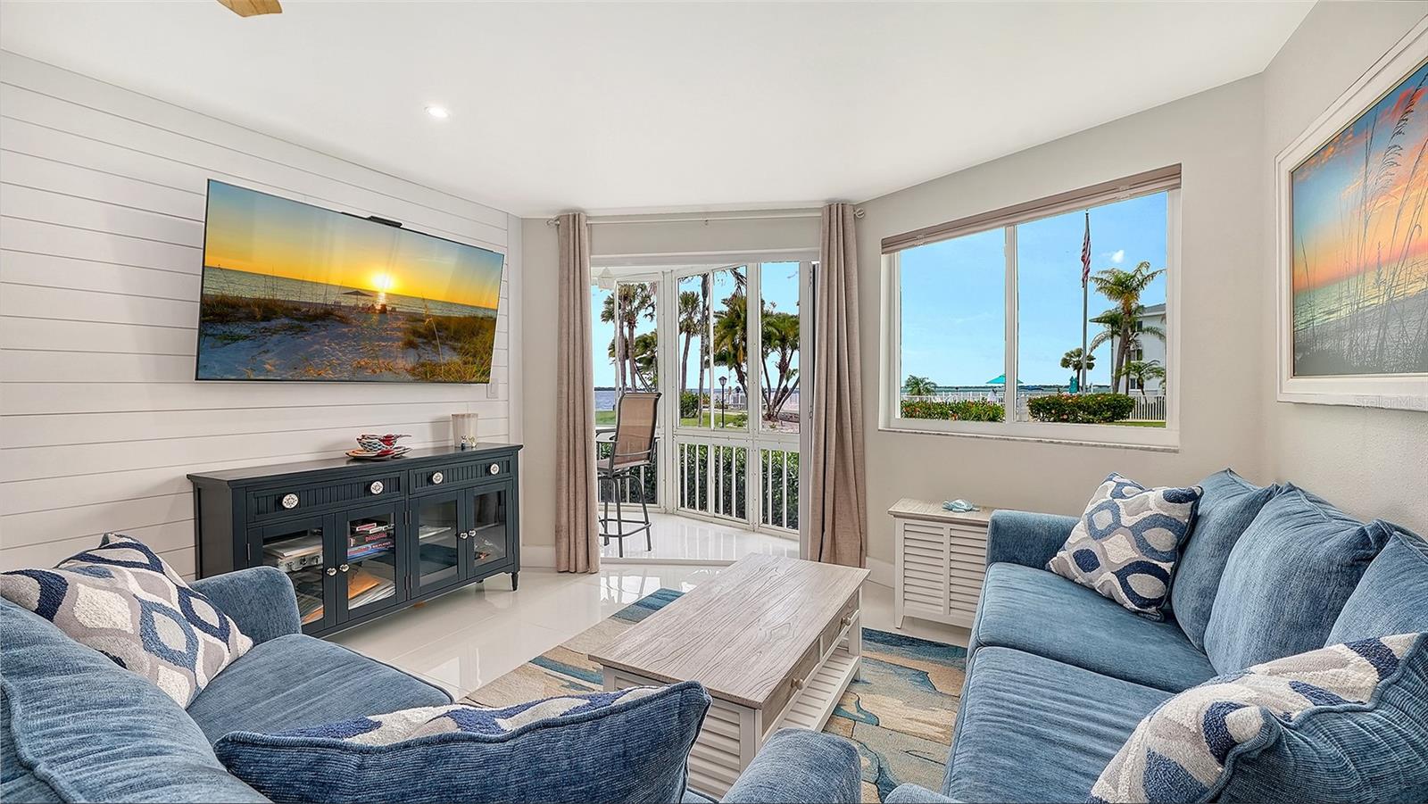 Image 3 of 46 For 771 John Ringling Boulevard 5