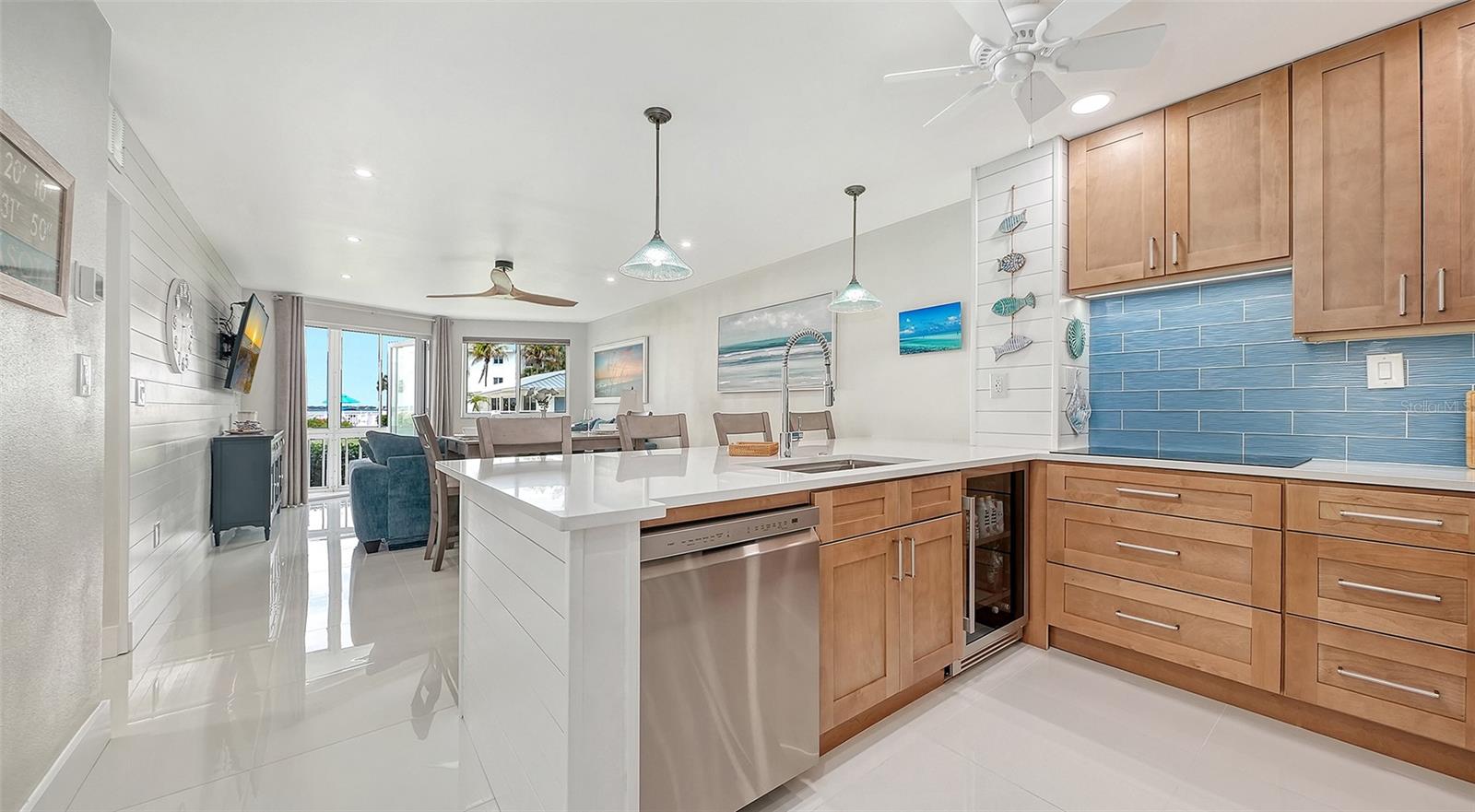 Image 6 of 46 For 771 John Ringling Boulevard 5