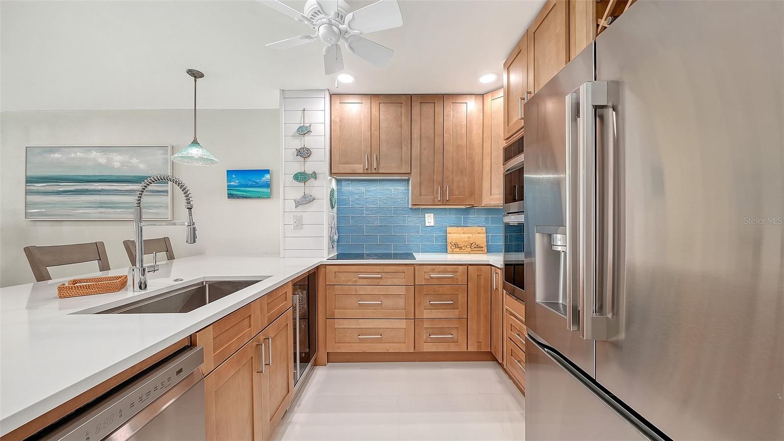 Image 8 of 46 For 771 John Ringling Boulevard 5