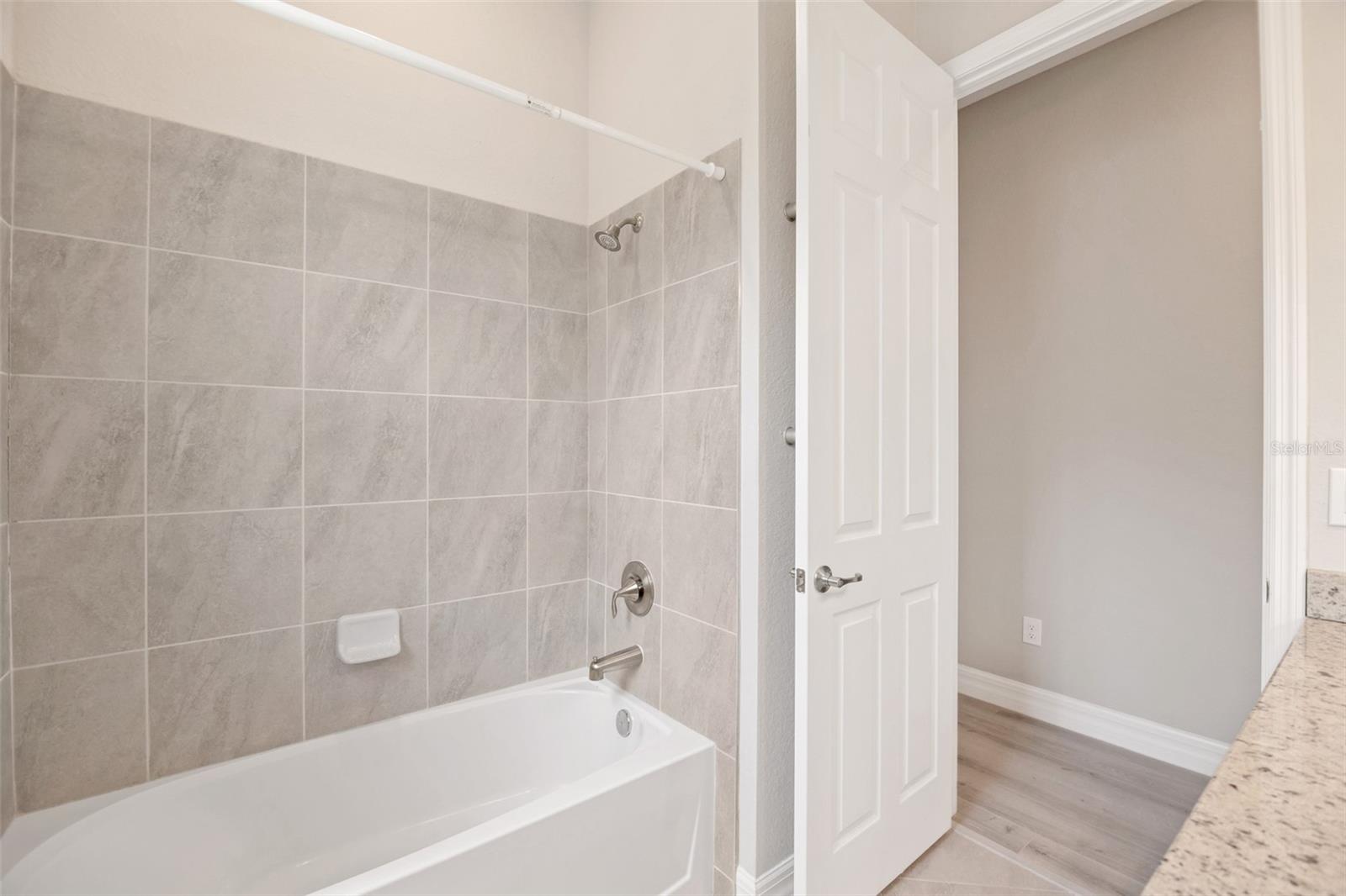 Image 59 of 100 For 14500 Ponce De Leon Trail