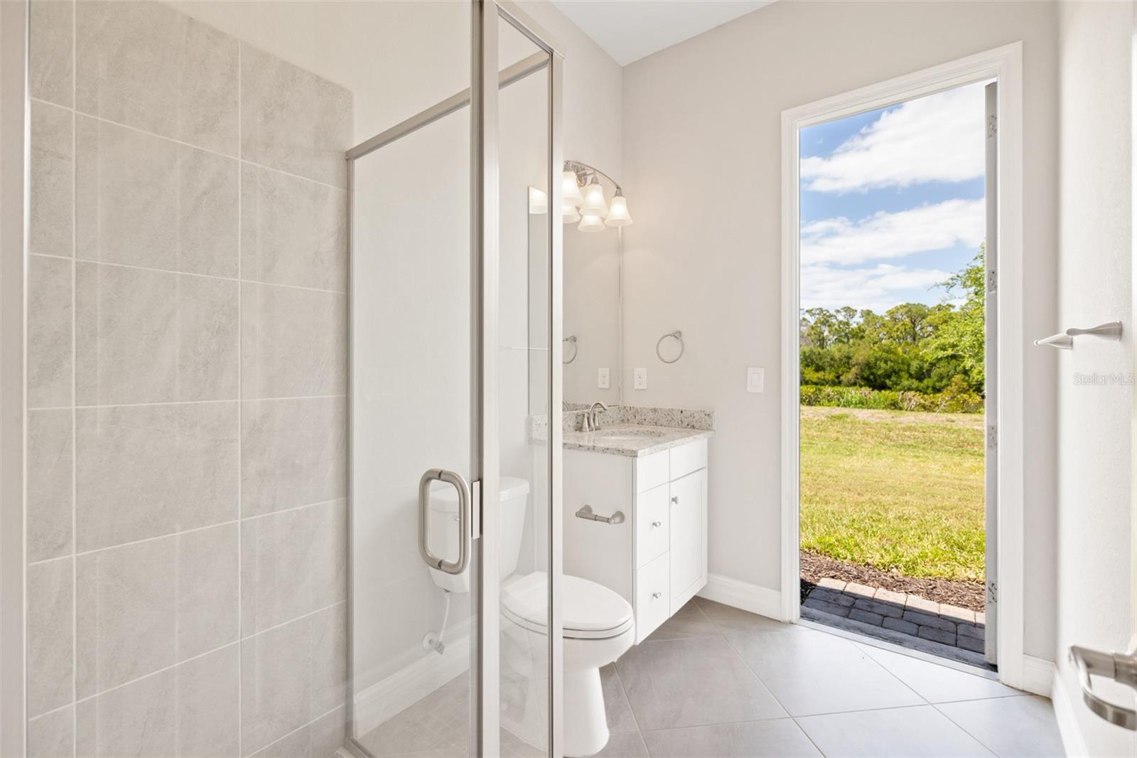 Image 66 of 100 For 14500 Ponce De Leon Trail