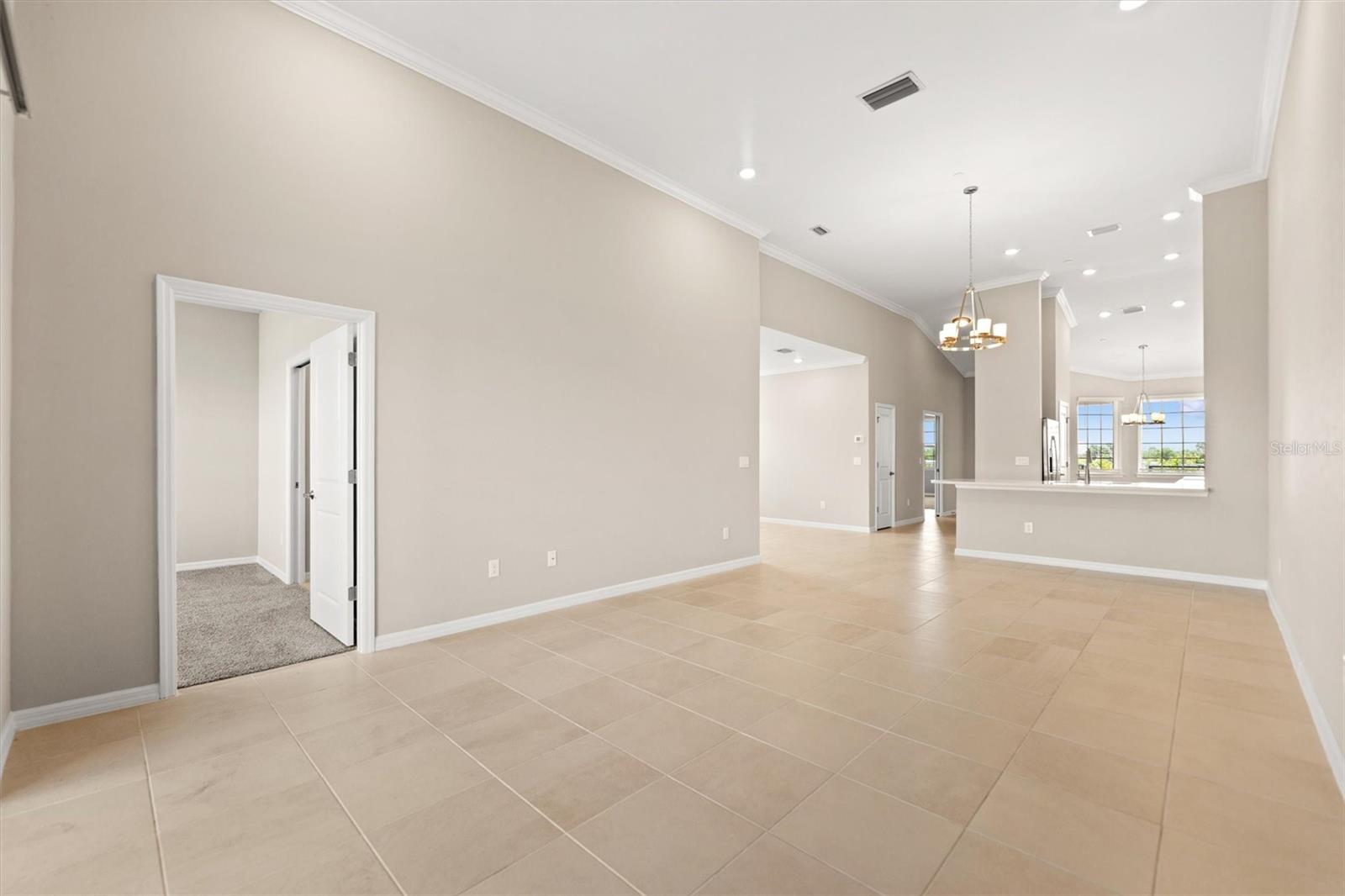 Image 14 of 42 For 23343 Collina Way 204