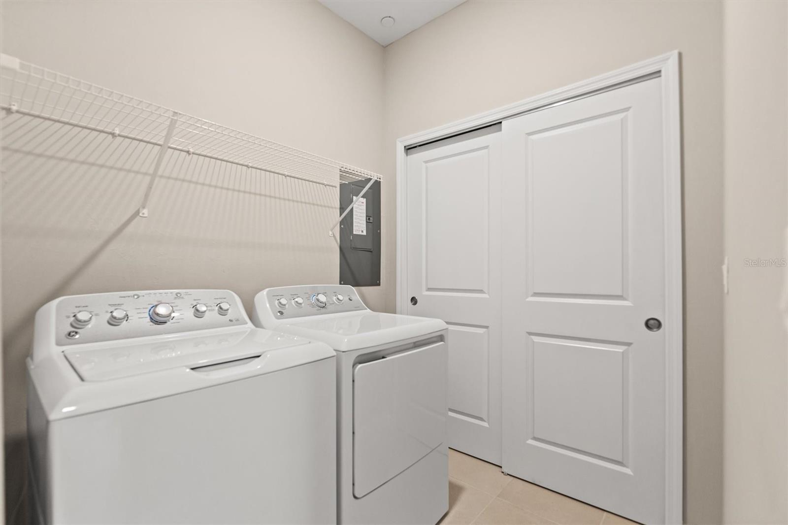 Image 16 of 42 For 23343 Collina Way 204