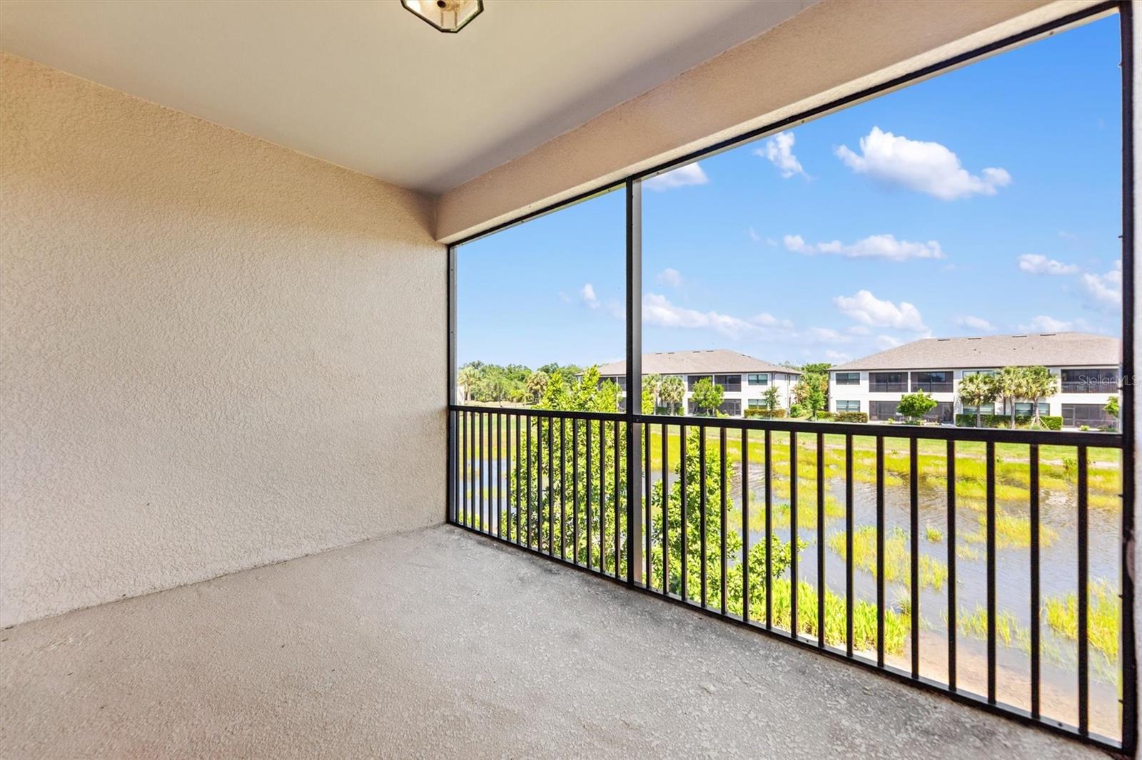 Image 30 of 42 For 23343 Collina Way 204