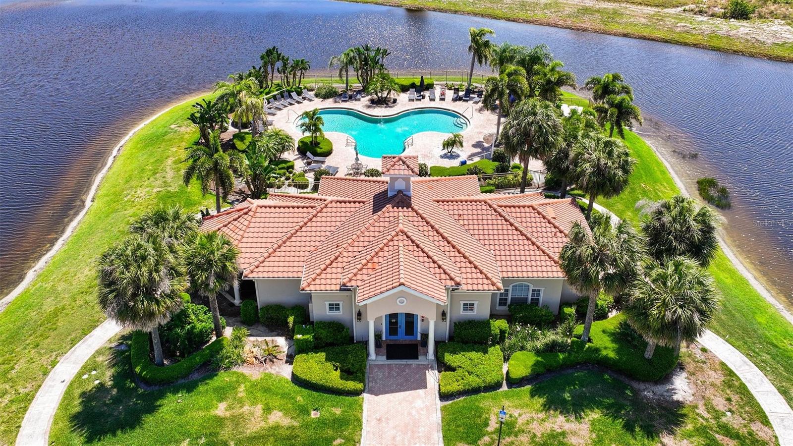 Image 38 of 42 For 23343 Collina Way 204