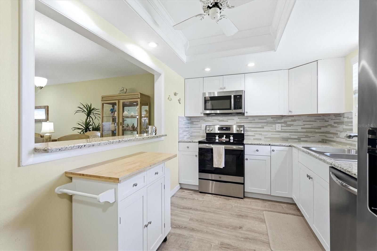 Image 12 of 36 For 7003 10th Avenue W