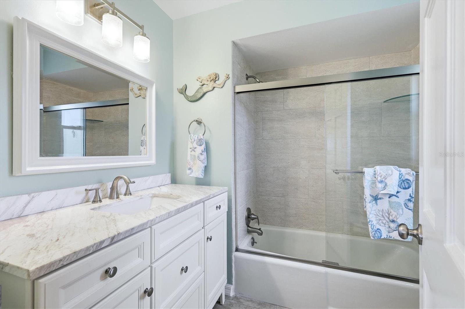 Image 17 of 36 For 7003 10th Avenue W