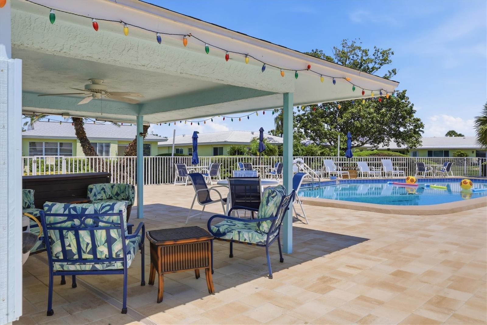 Image 30 of 36 For 7003 10th Avenue W