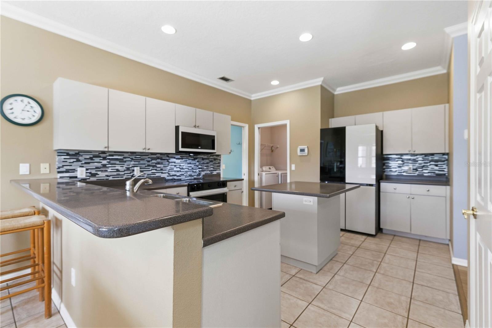 Image 16 of 47 For 3104 43rd Street W