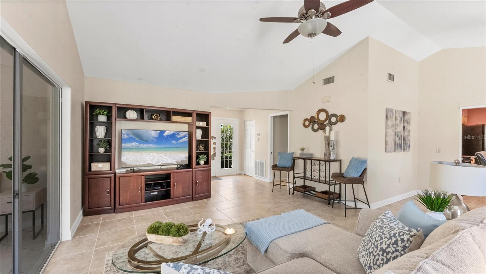 Image 5 of 36 For 3613 57th Avenue Drive W 3613