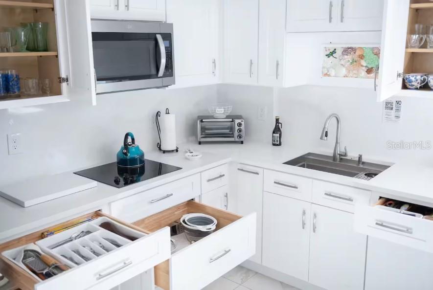 Image 5 of 15 For 6420 Canary Street