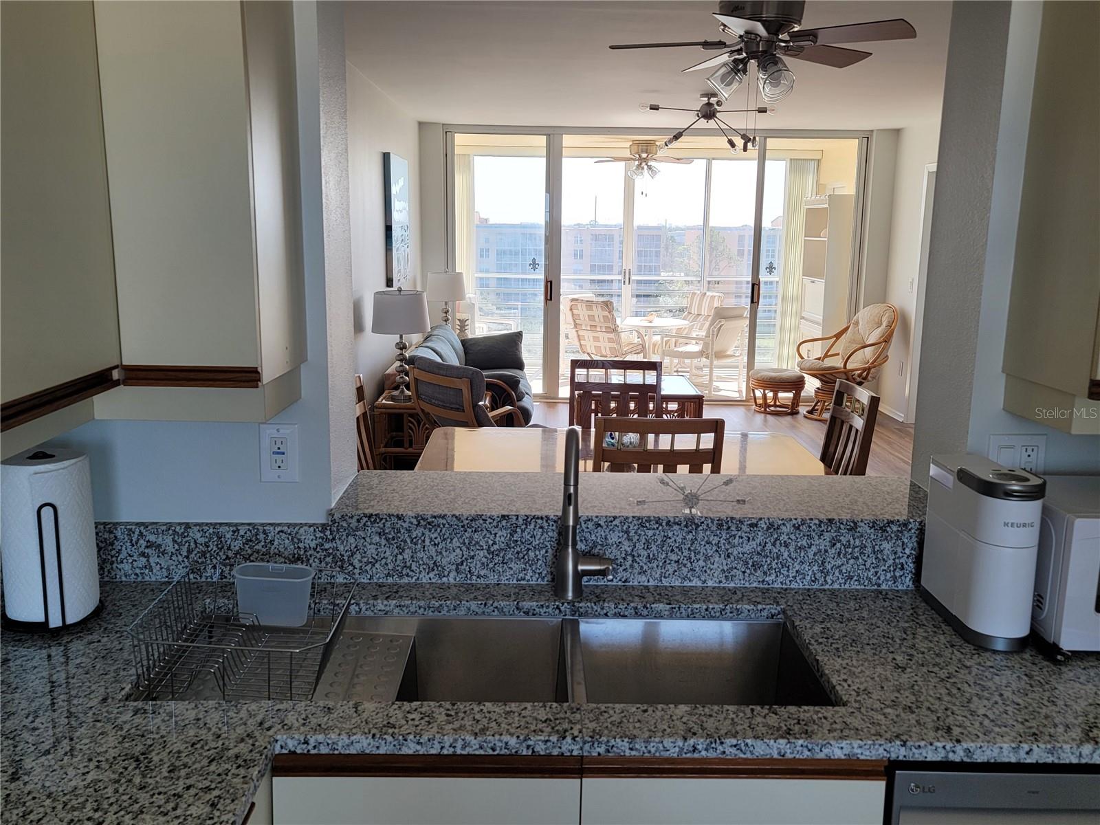 Image 11 of 37 For 4460 Fairways Boulevard 606