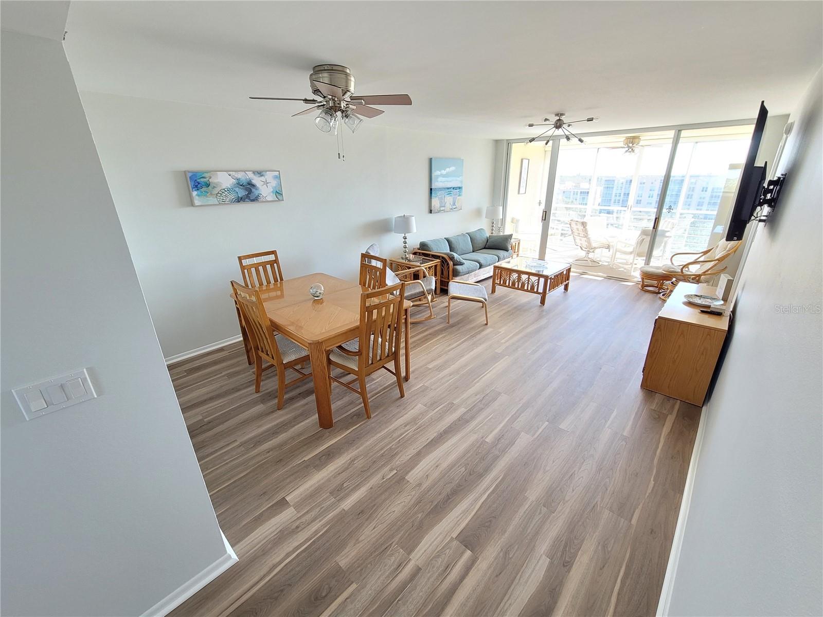 Image 7 of 37 For 4460 Fairways Boulevard 606