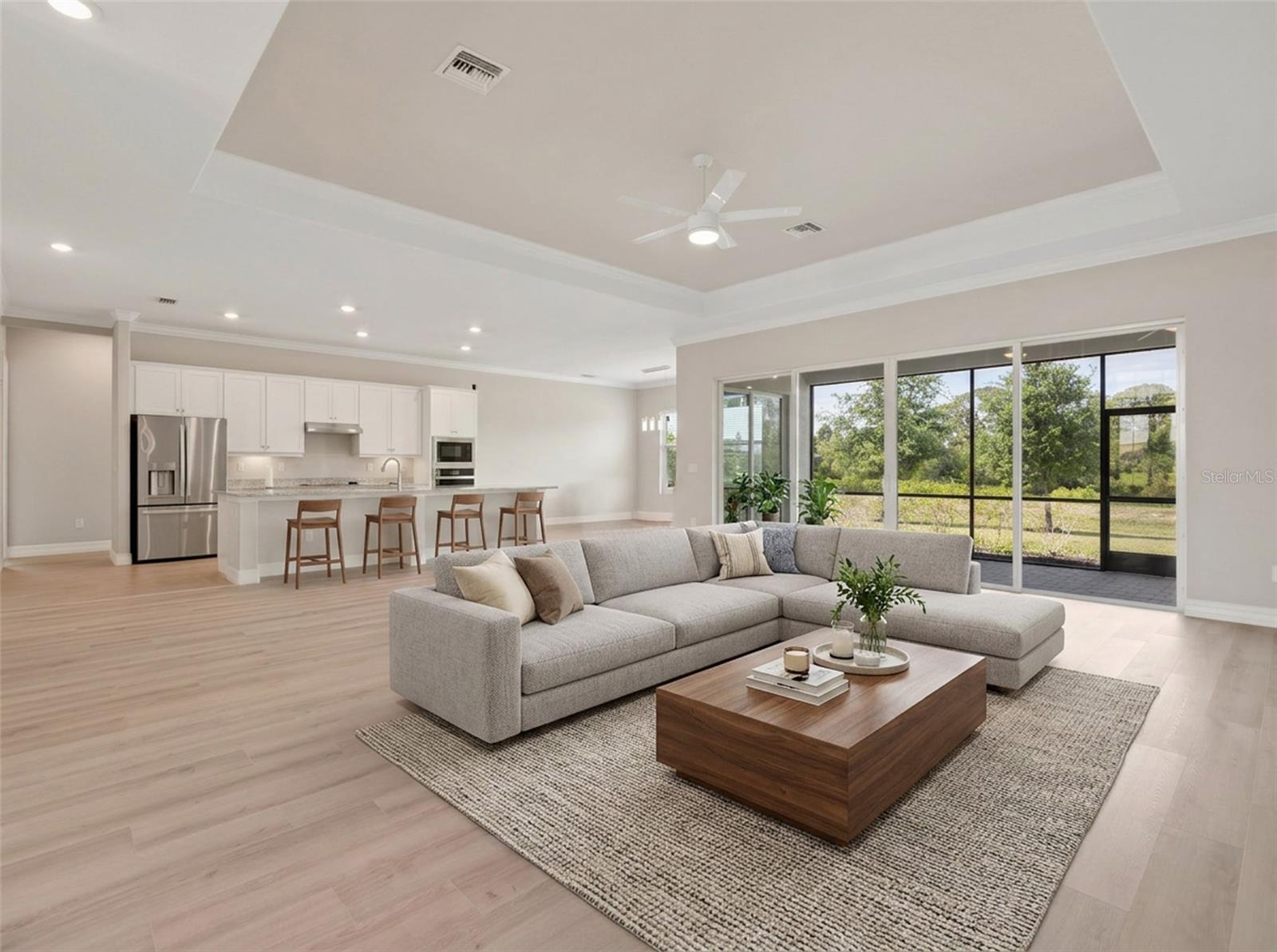 Image 14 of 100 For 14500 Ponce De Leon Trail