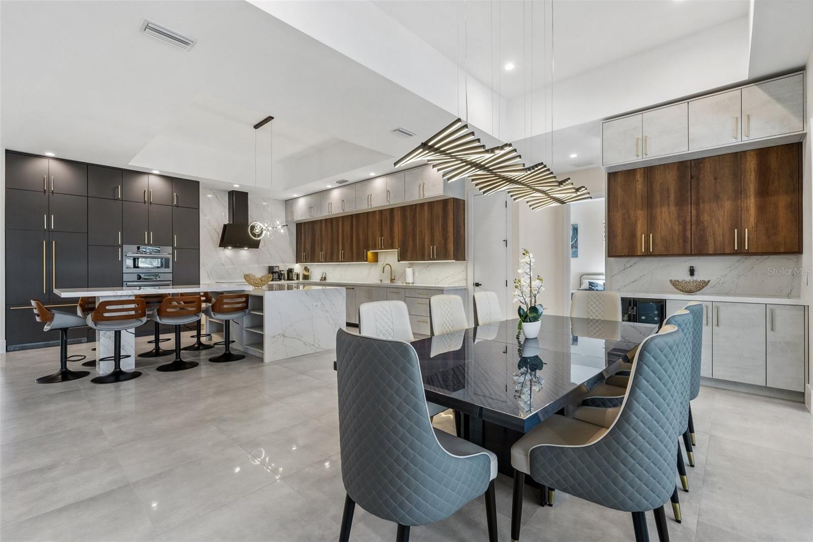 Image 16 of 69 For 507 Acacia Lane