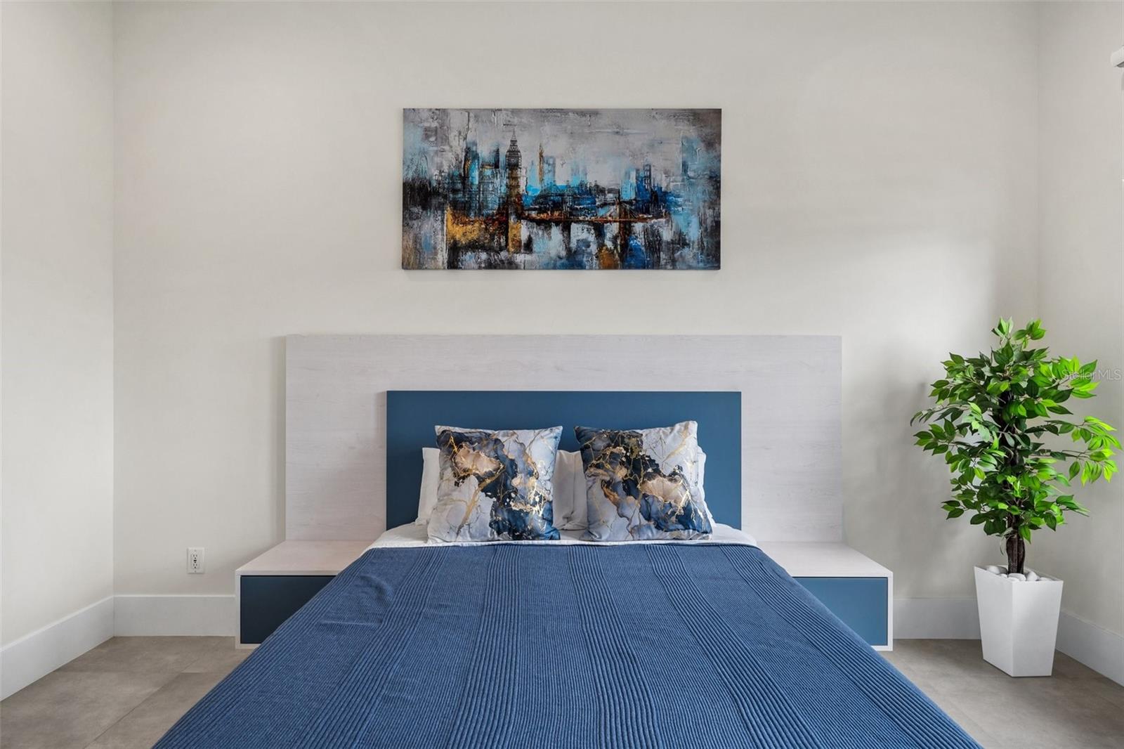 Image 35 of 69 For 507 Acacia Lane