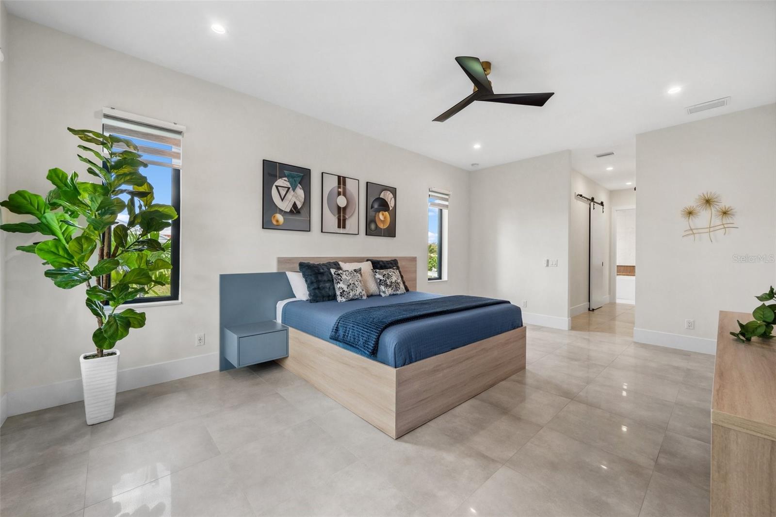 Image 39 of 69 For 507 Acacia Lane