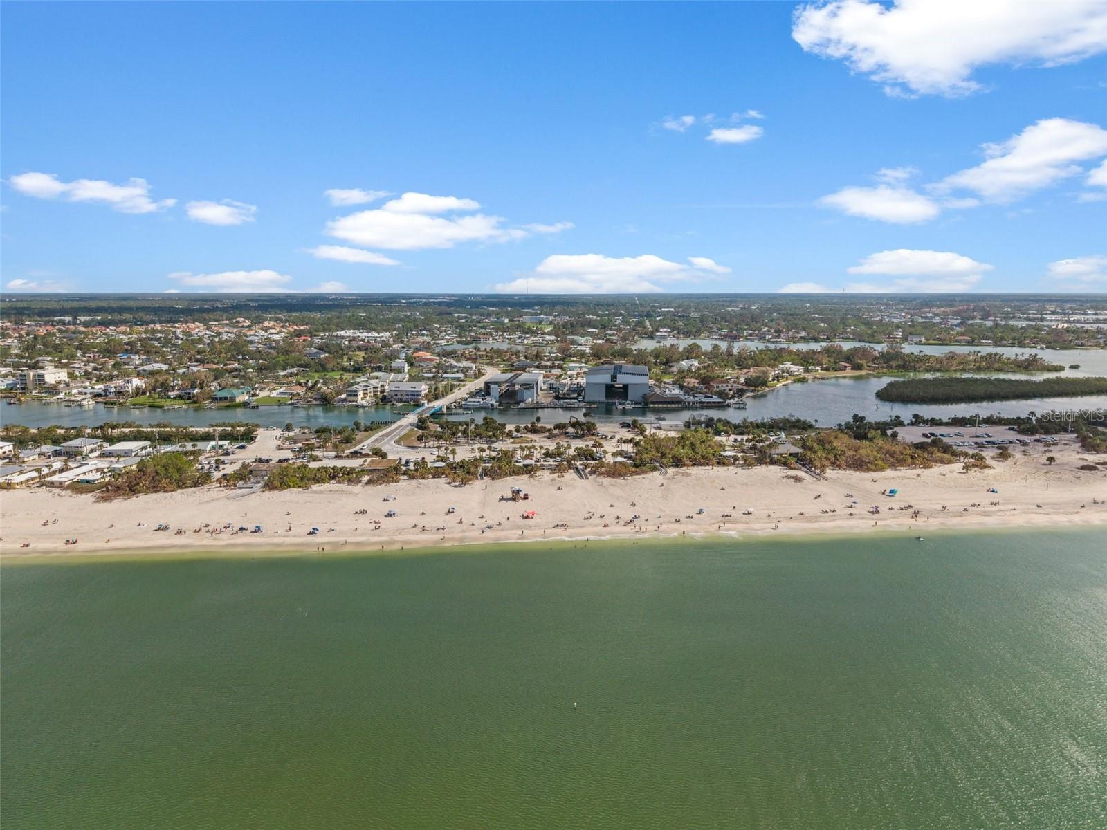 Image 68 of 69 For 507 Acacia Lane