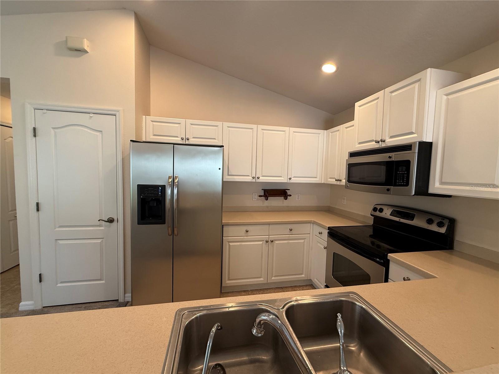 Image 6 of 23 For 4815 Charles Partin Drive