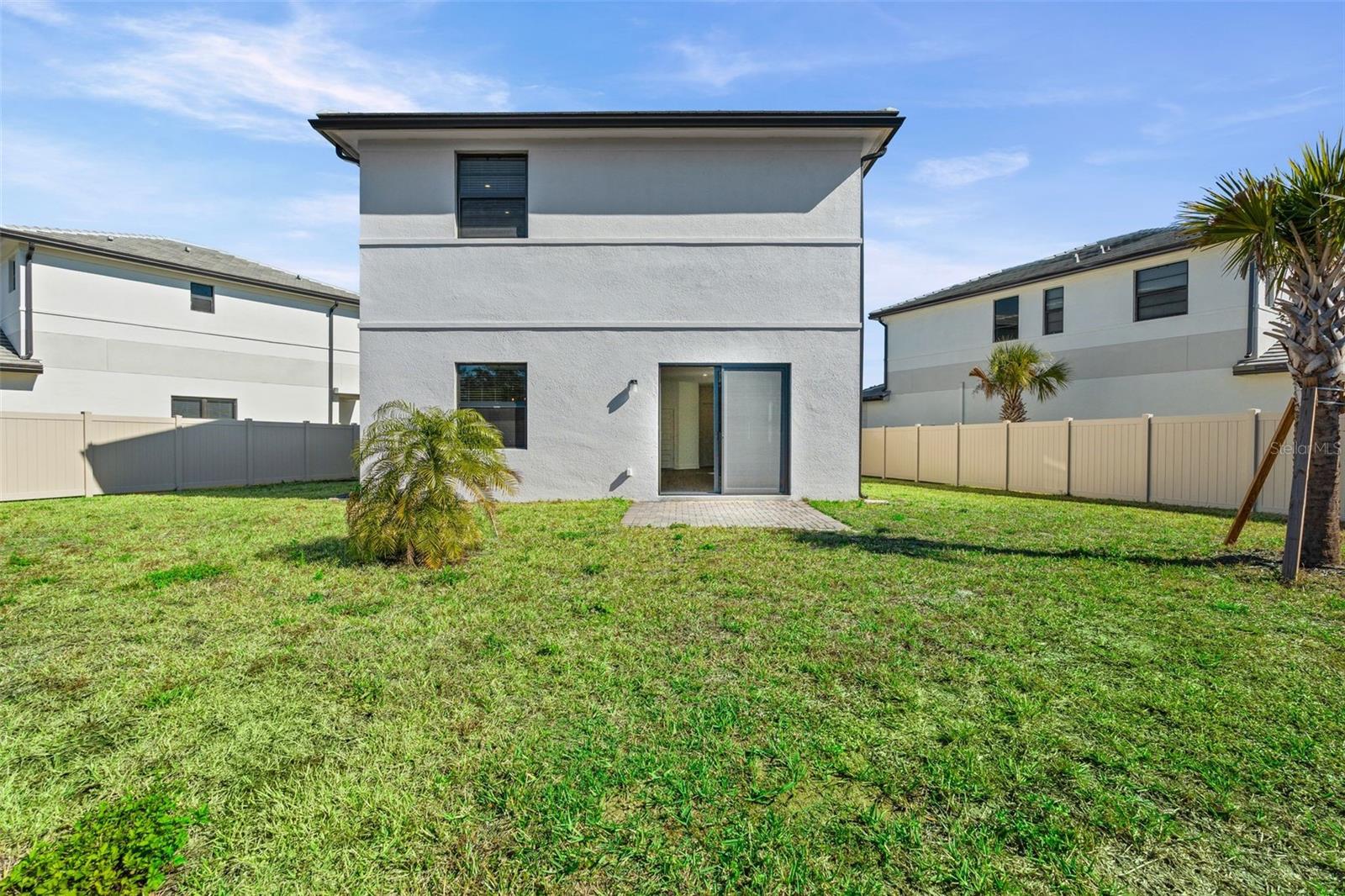 Image 3 of 43 For 8044 Gulfstream Court 14306