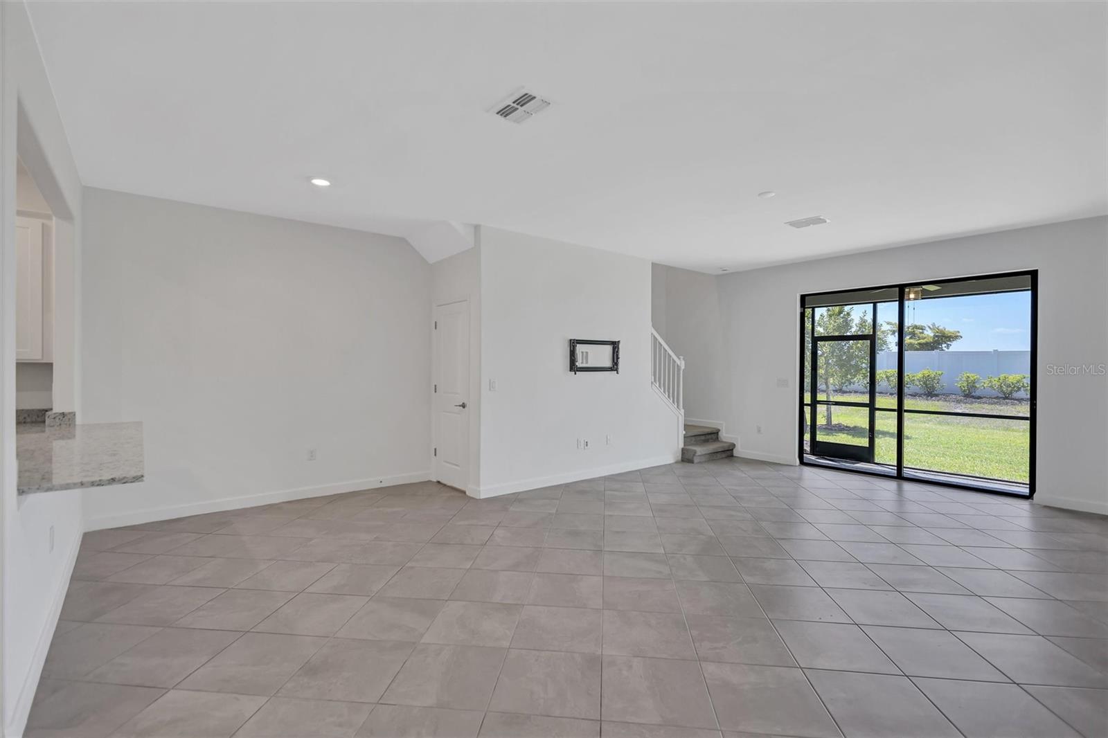 Image 11 of 72 For 15060 Lyla Terrace