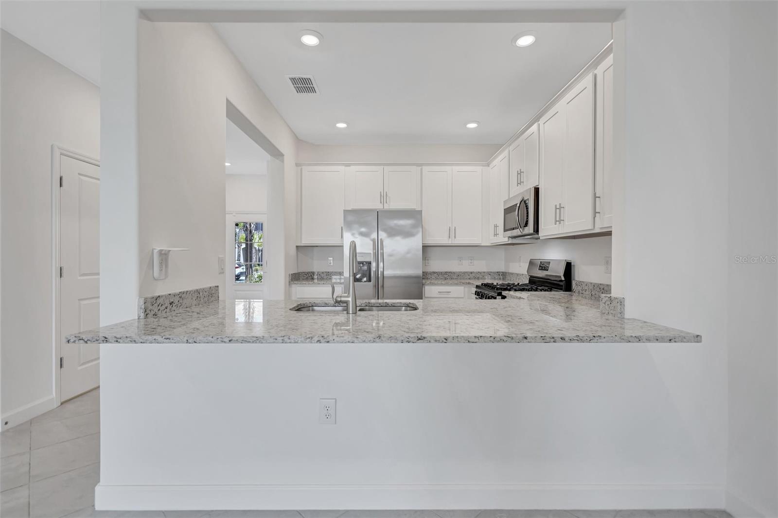 Image 16 of 72 For 15060 Lyla Terrace