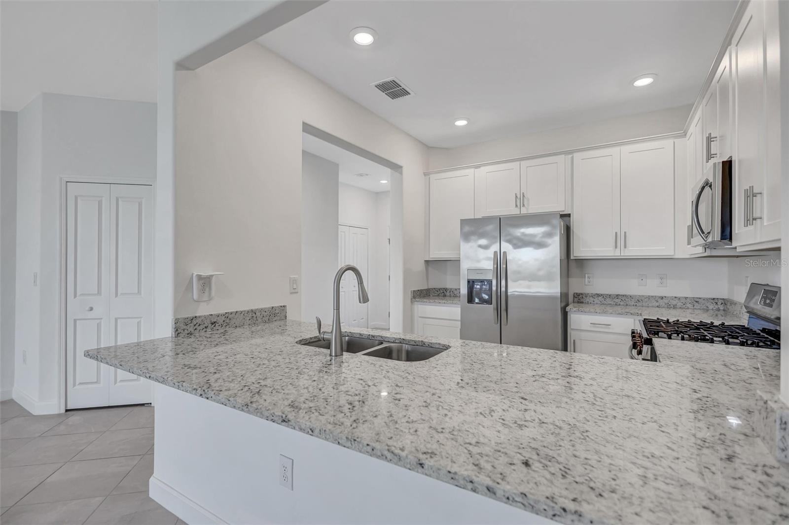 Image 17 of 72 For 15060 Lyla Terrace