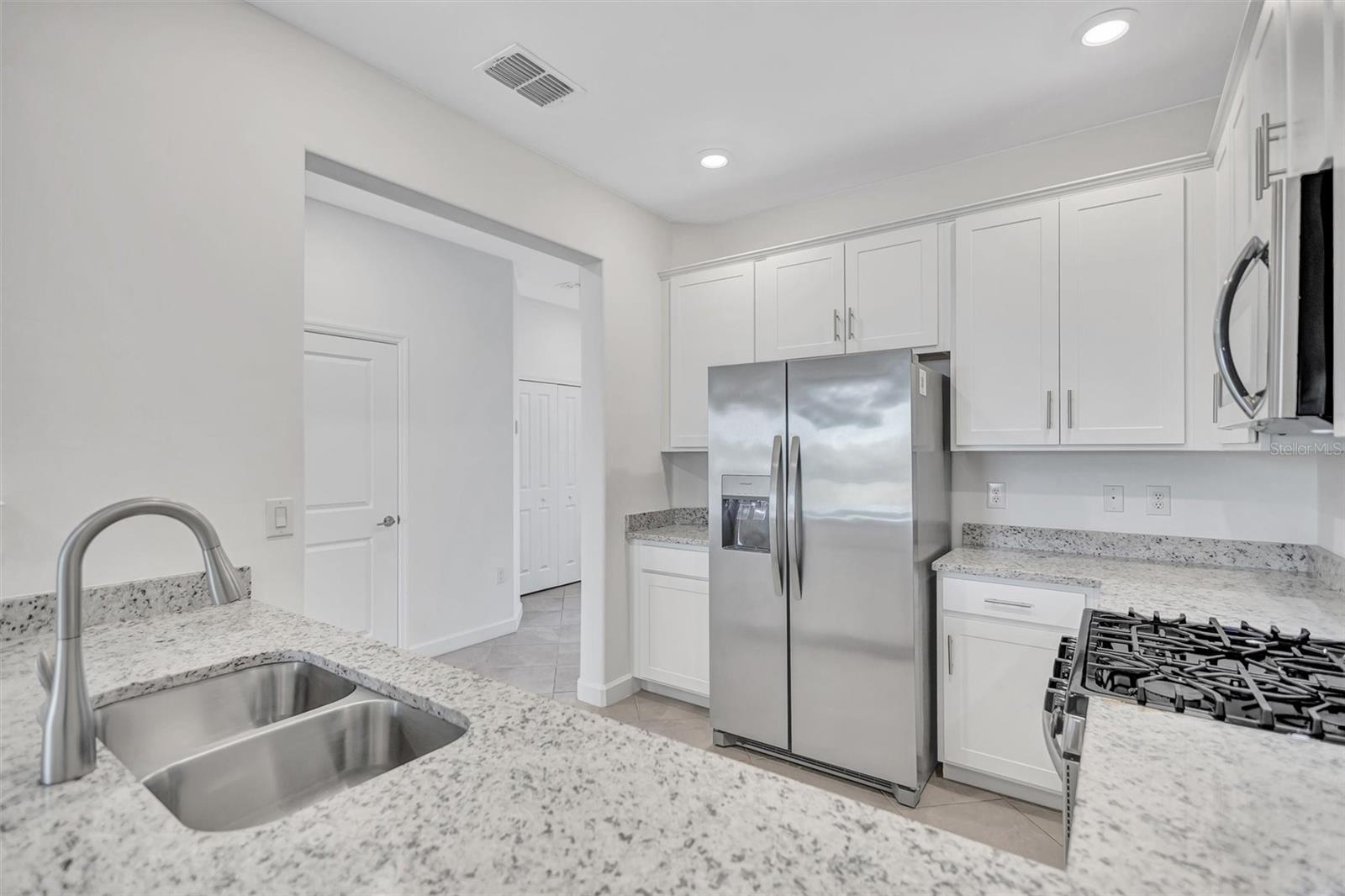 Image 19 of 72 For 15060 Lyla Terrace