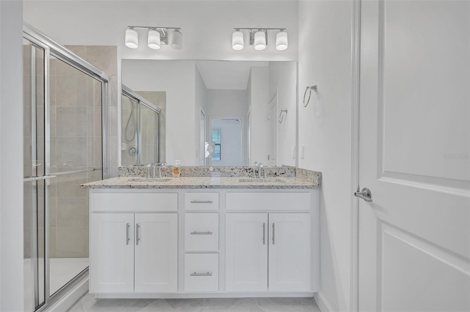Image 37 of 72 For 15060 Lyla Terrace
