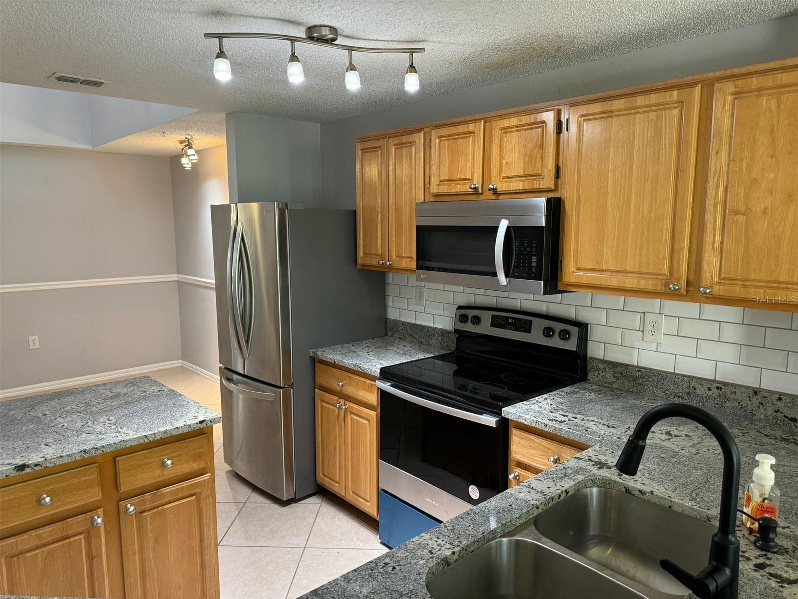 Image 9 of 29 For 5600 Bentgrass Drive 8-103