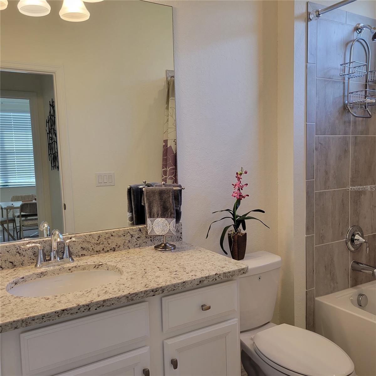 Image 19 of 44 For 17335 Blue Ridge Place