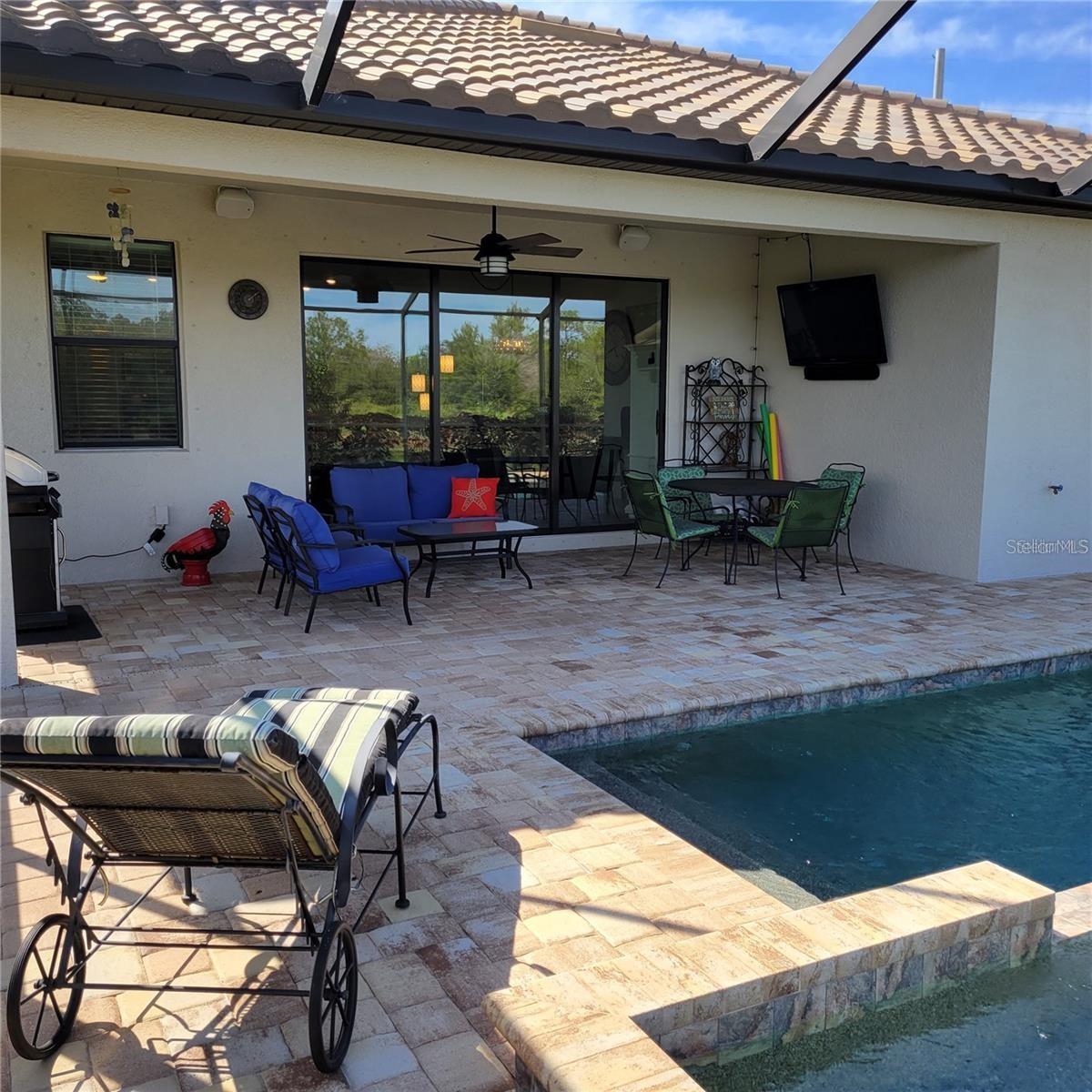 Image 21 of 44 For 17335 Blue Ridge Place