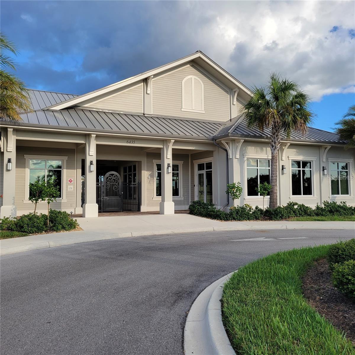 Image 30 of 44 For 17335 Blue Ridge Place