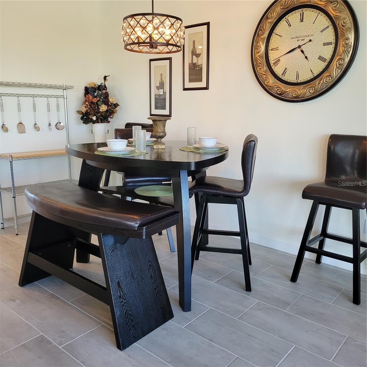 Image 9 of 44 For 17335 Blue Ridge Place